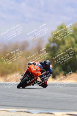 media/May-15-2022-SoCal Trackdays (Sun) [[33a09aef31]]/Turn 7 (1145am)/